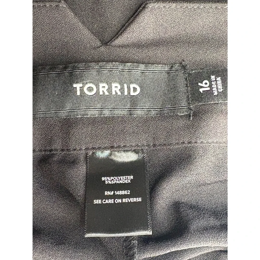 torrid dress shorts